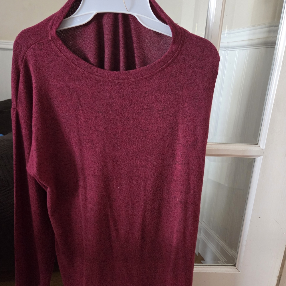 Eclipse Women's Rich Burgundy Crew Neck Sweater